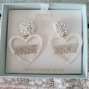 ✨HOST PICK ✨White Heart Beaded BRIDE Earrings